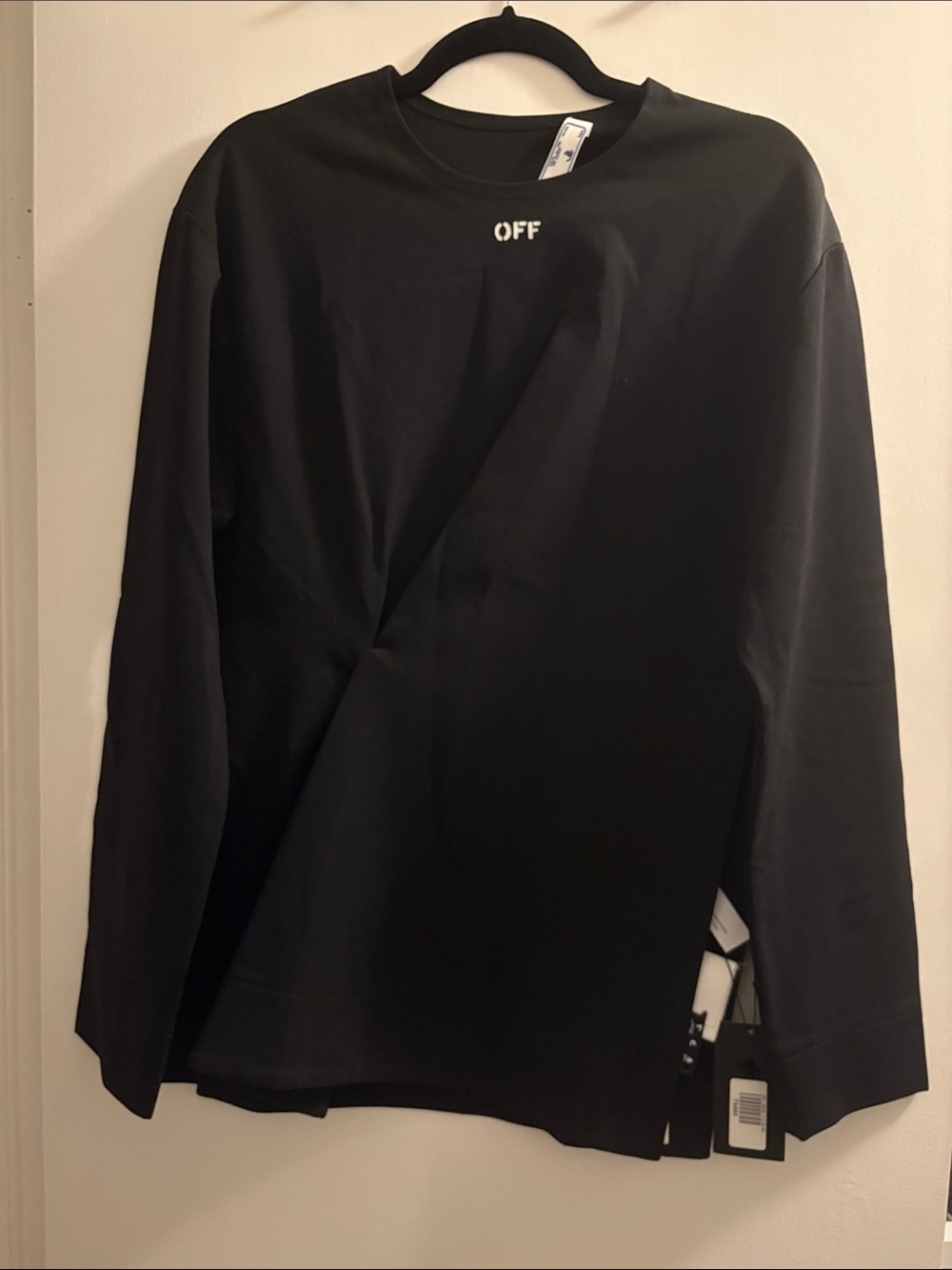Off-White Black Long-Sleeve Crew Neck Shirt with Minimal Logo